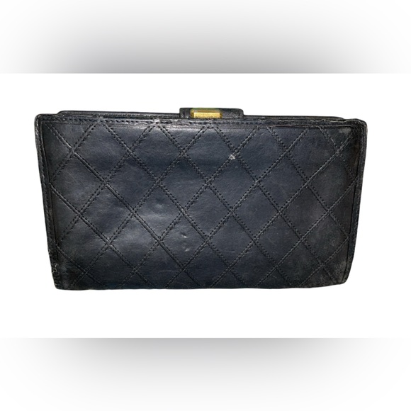 Chanel Vintage Black Cavier Wallet - Picture 2 of 13